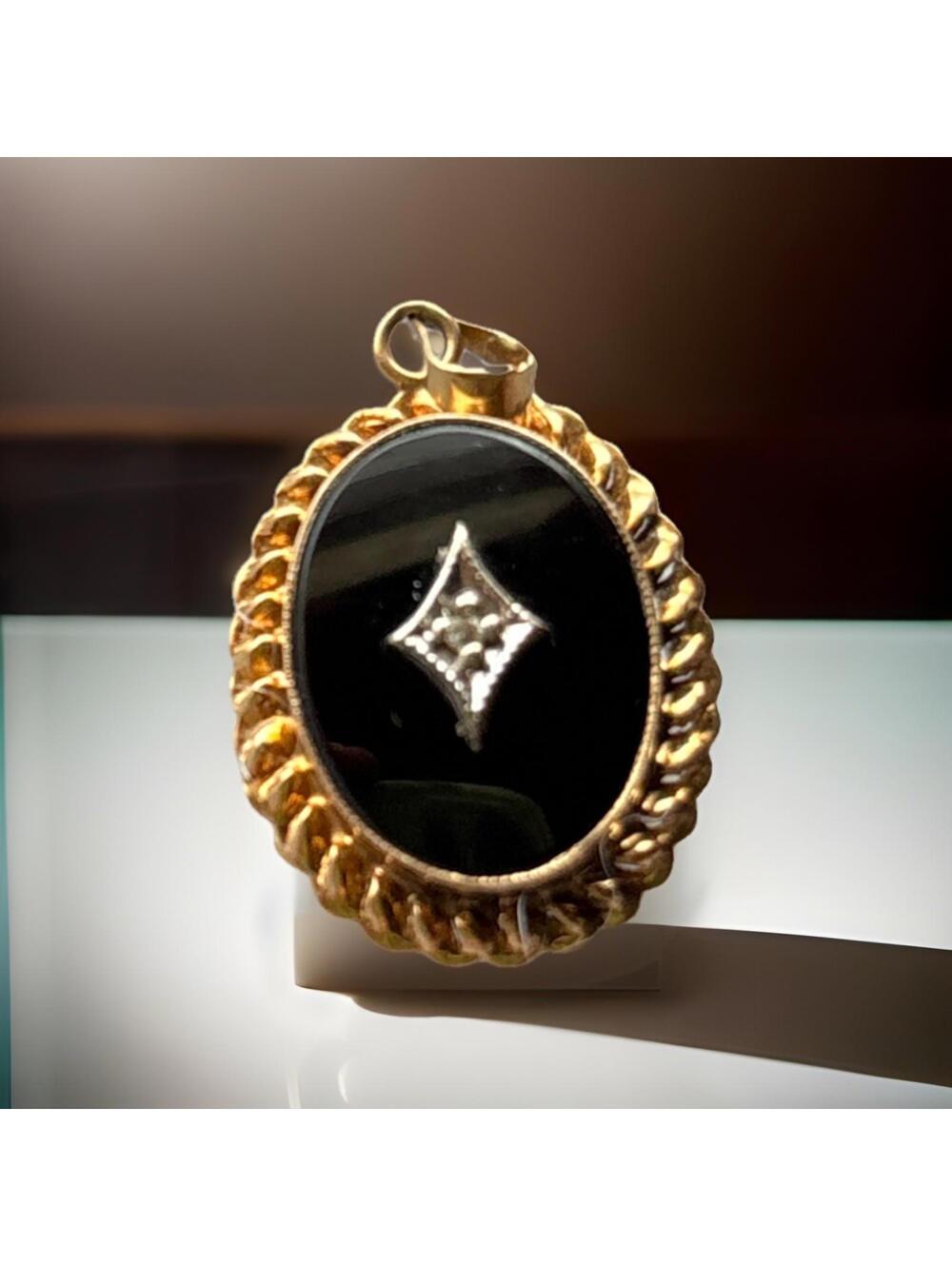 Beautiful Vintage Gold And Onyx Pendant With A Silver & Diamond Centered Accent